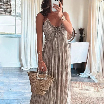 سيلفيا - فستان بوهيمي بفتحة رقبة على شكل حرف V
