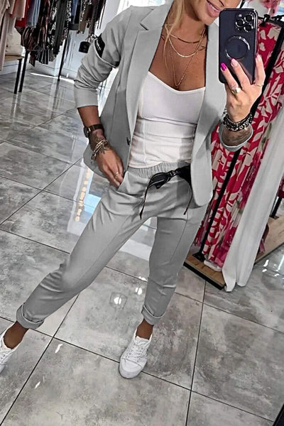 Ava - Blazer Set