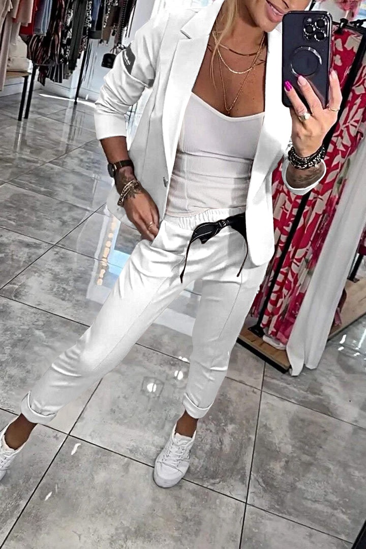 Ava - Blazer Set