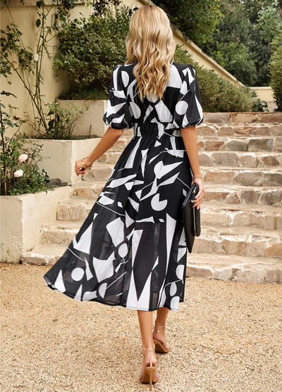 Veloura - Flattering Floral Midi Dress