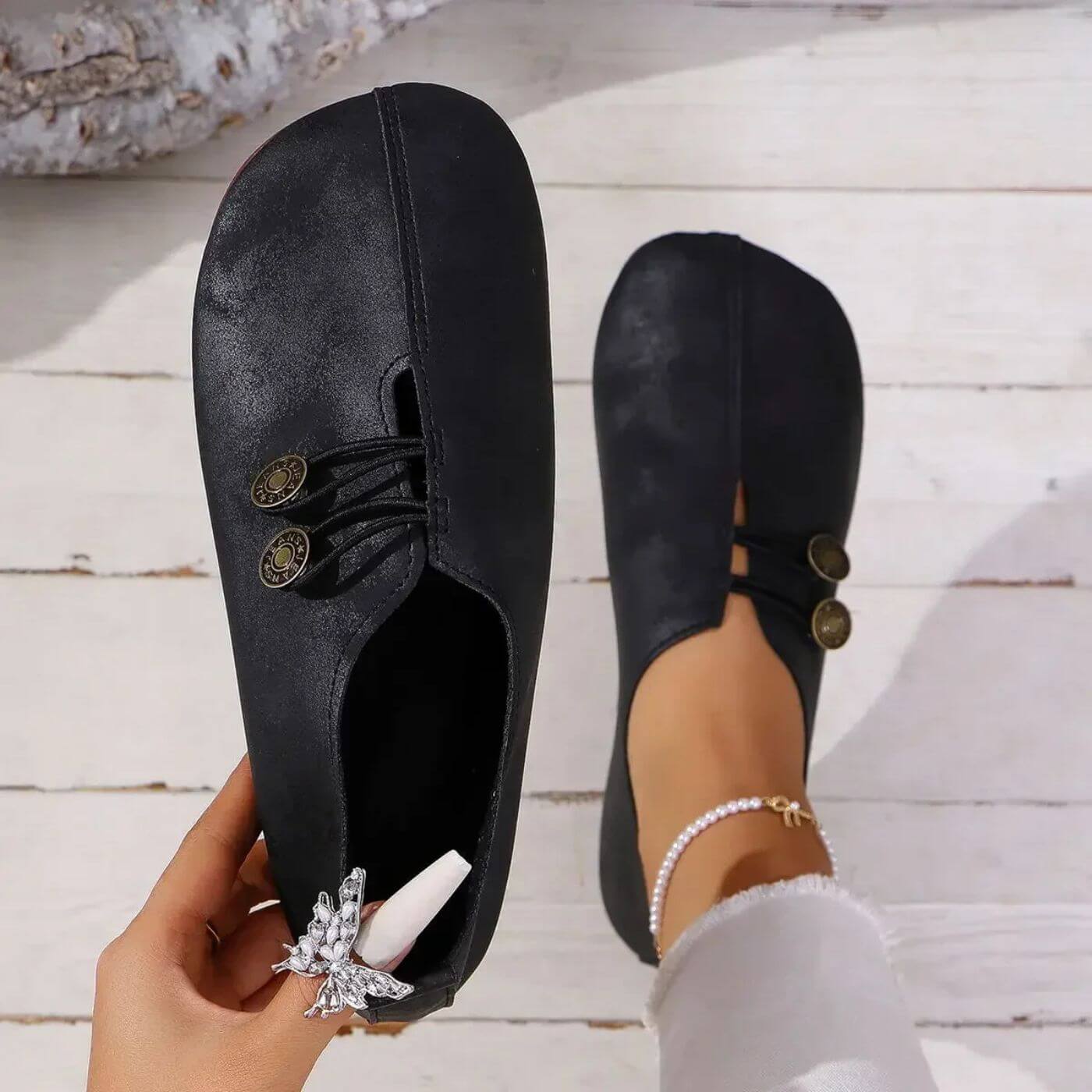 Lydia - Soft and Flexible Orthopaedic Shoes