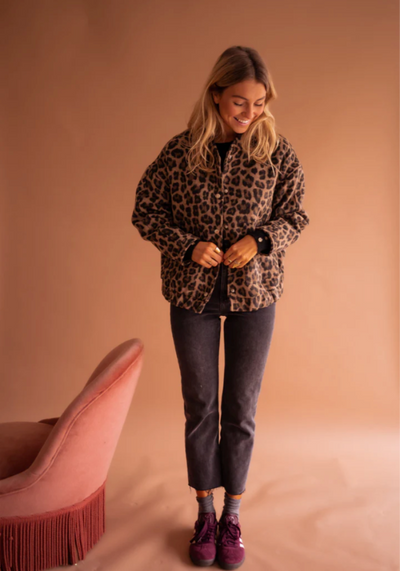 Luxe Leopard Bomber Jacket – Timeless Elegance Meets Bold Style