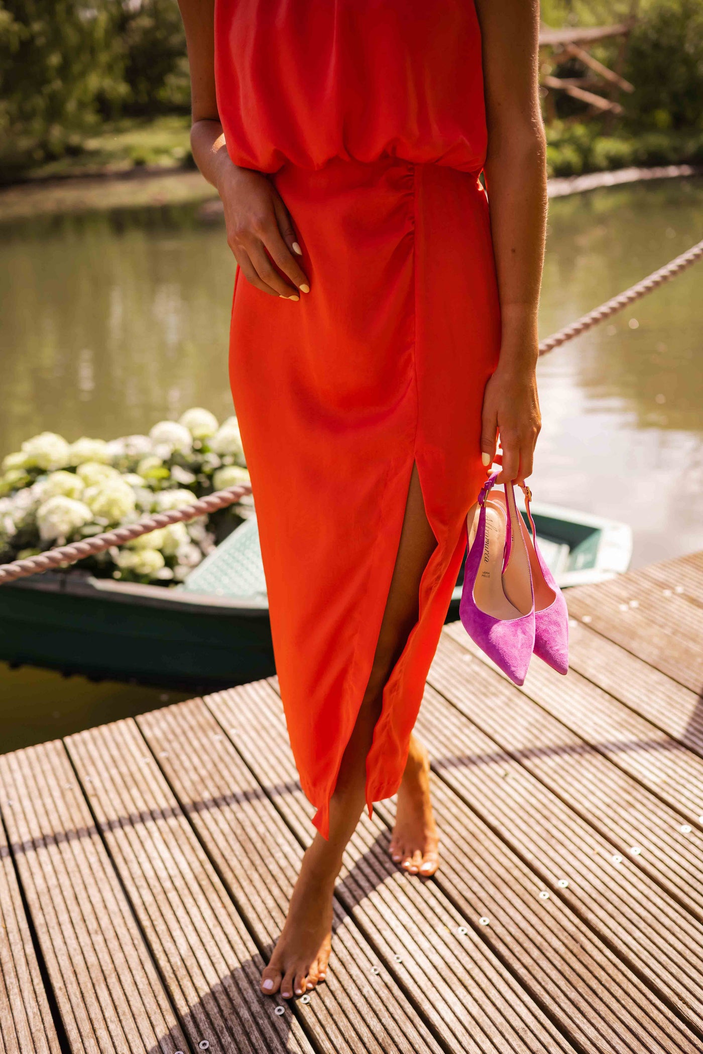 Classic Midi Dress – Timeless Elegance, Effortless Sophistication