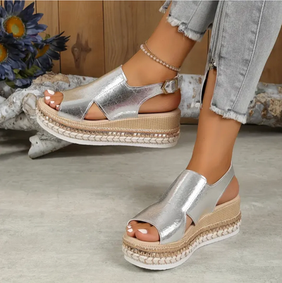 Suellen - Elegant orthopaedic sandals