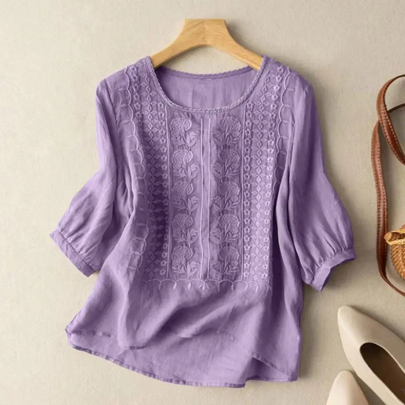 Roosje – Embroidered Blouse