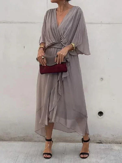 Shari - Elegant Long Dress with Feminine Neckline