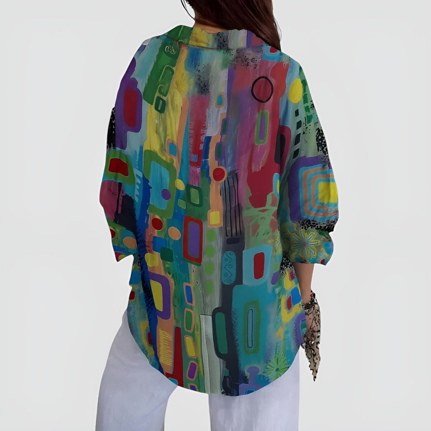 Geometric Elegance Blouse – Timeless Design with Chic Flair