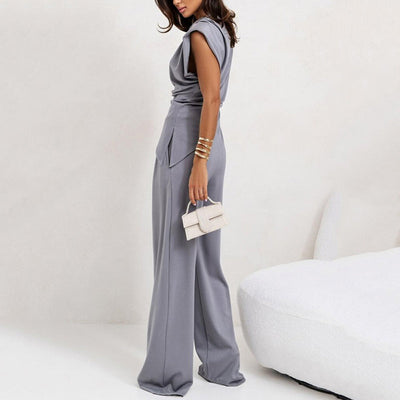 Jaylinn - Elegant, monochrome two-piece set